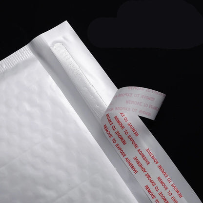 White Bubble Mailers – 50 pcs