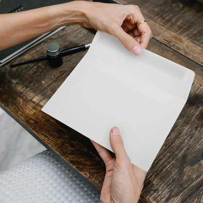 White Self-Seal Envelopes – 50 pcs