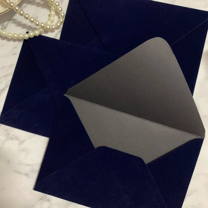 Luxury Velvet Envelopes – 50 pcs + 50 gold stickers